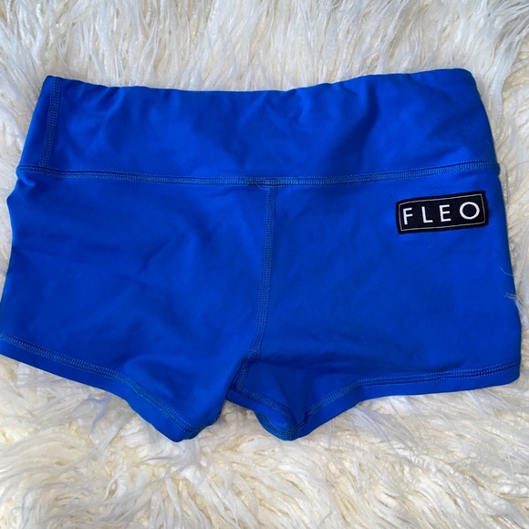 Fleo Pants - FLEO Blue shorts small